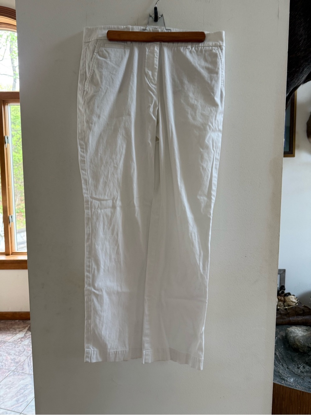 Talbots White Chino Pants Size 6 The Perfect Chino Classic Straight Leg - Picture 2 of 4